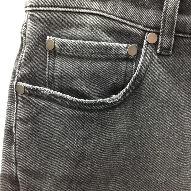 モンクレール MONCLER パンツ デニム、ジーンズ H20912A00017 596CP ストレッチ 46 46 ワンポイント 黒 / ブラック /  メンズ USED 古着 中古 10111387