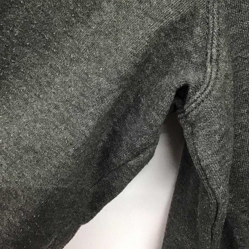 カーハート Carhartt パーカー 長袖 長袖ジップアップパーカー スウェットパーカー M ロゴ、文字 黒 / ブラック /  メンズ USED 古着 中古 10141804