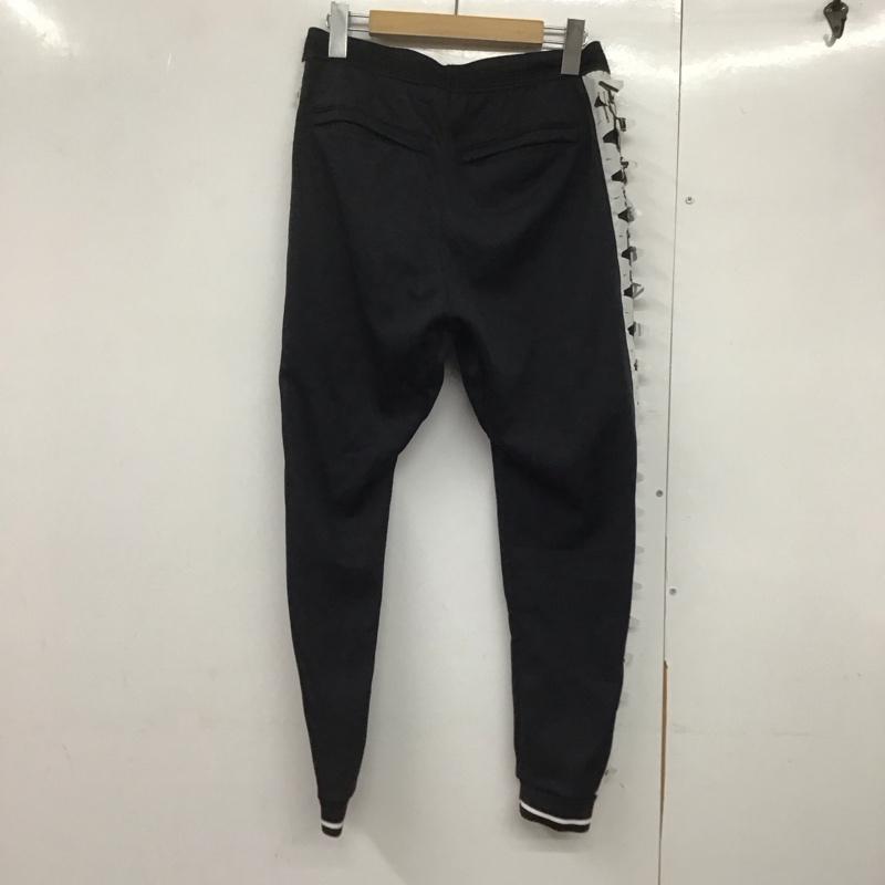 ナイキ NIKE パンツ ワークパンツ、ペインターパンツ cz4676-010 ACRONYM ThermaFITKnitPants ジャージ S ロゴ、文字 黒 / ブラック /  メンズ USED 古着 中古 10143236