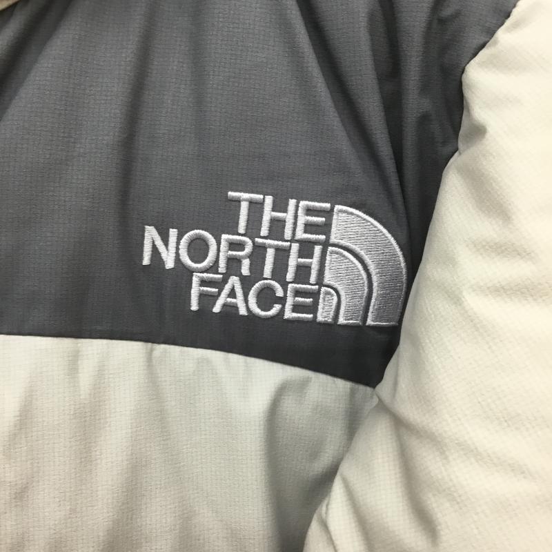 ザノースフェイス THE NORTH FACE ジャケット、上着 ダウンジャケット baltoro Light Jacket ND92240 バルトロ　ライトジャケット XL ロゴ、文字 灰 / グレー / X 紺 / ネイビー /  メンズ USED 古着 中古 10116035