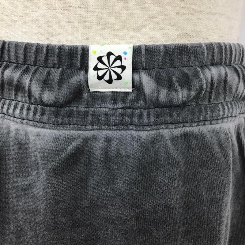 ナイキ NIKE パンツ ショートパンツ dm5623-060 リバイバル L 無地 チャコールグレー / チャコールグレー /  メンズ USED 古着 中古 10108031