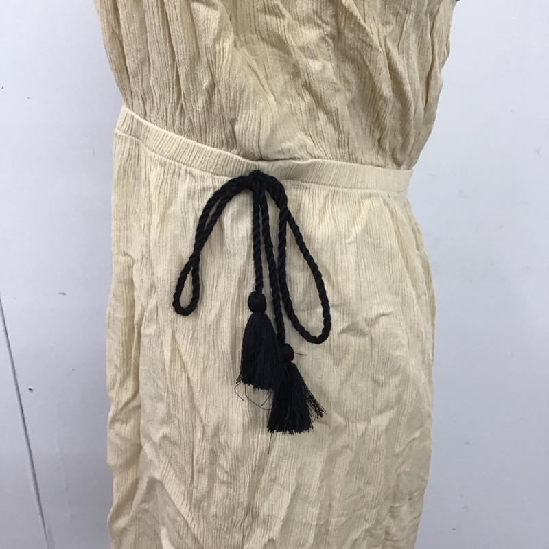 ザラベーシック ZARA BASIC ワンピース ひざ丈スカート 3633 057 070 ギャザー S 刺繍 黒 / ブラック / X ベージュ / ベージュ /  レディース USED 古着 中古 10123081