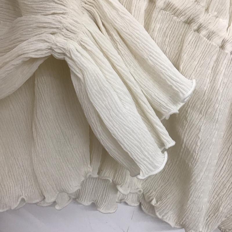 ナイスクラップ NICE CLAUP パーカー 長袖 300050 プリーツ シアー FREE 無地 オフホワイト / オフホワイト /  レディース USED 古着 中古 10146928