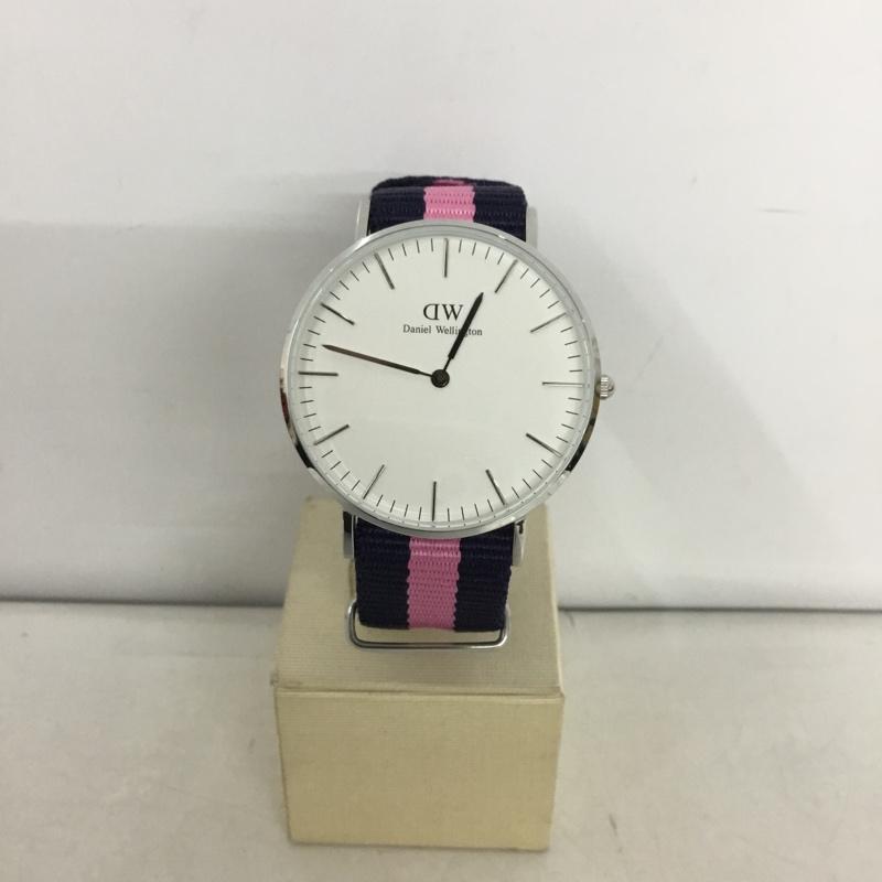 ダニエルウェリントン Daniel Wellington 腕時計 アナログ（クォーツ式） 0604DW ロゴ、文字 桃 / ピンク / X 紺 / ネイビー /  レディース USED 古着 中古 10135162