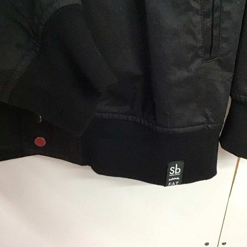 エフエイティー FAT ジャケット、上着 ジャケット、ブレザー F32310-JK06 カジュアルジャケット アウター ノーカラージャケット ロゴ、文字 黒 / ブラック /  メンズ USED 古着 中古 10149545