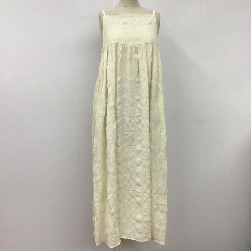 ロペピクニック ROPE  PICNIC ワンピース ロングスカート gde-23110-a マキシワンピース ロングワンピース ジャガードワンピース キャミワンピース 38 総柄 白 / ホワイト /  レディース USED 古着 中古 10105726