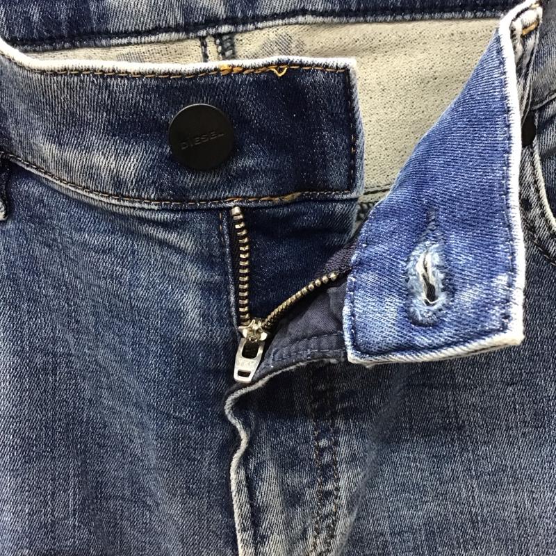 ディーゼル DIESEL パンツ デニム、ジーンズ デニムパンツ ストレートパンツ ワイドパンツ カジュアルパンツ 34 無地 インディゴ / インディゴ /  メンズ USED 古着 中古 10116340