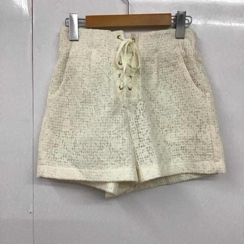 ミスティウーマン mysty woman パンツ ショートパンツ M 無地 オフホワイト / オフホワイト /  レディース USED 古着 中古 10130313