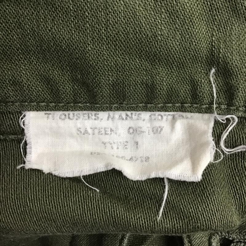 ミリタリー ミリタリー パンツ ワークパンツ、ペインターパンツ ミリタリーパンツ 古着 ワイドパンツ カジュアルパンツ ストレートパンツ 30インチ 無地 カーキ / カーキ /  メンズ USED 古着 中古 10107671