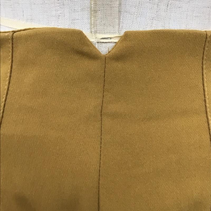 ザラ ZARA パンツ スラックス 7901 432 305 ハイウエスト テーパードパンツ S 無地 マスタード / マスタード /  レディース USED 古着 中古 10118472