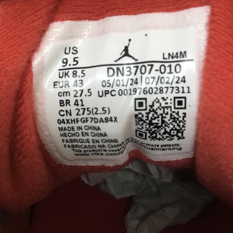 ナイキ NIKE スニーカー スニーカー DN3707-010 Air Jordan 3 Retro Black Cement 27.5cm  黒 / ブラック /  メンズ USED 古着 中古 10129380