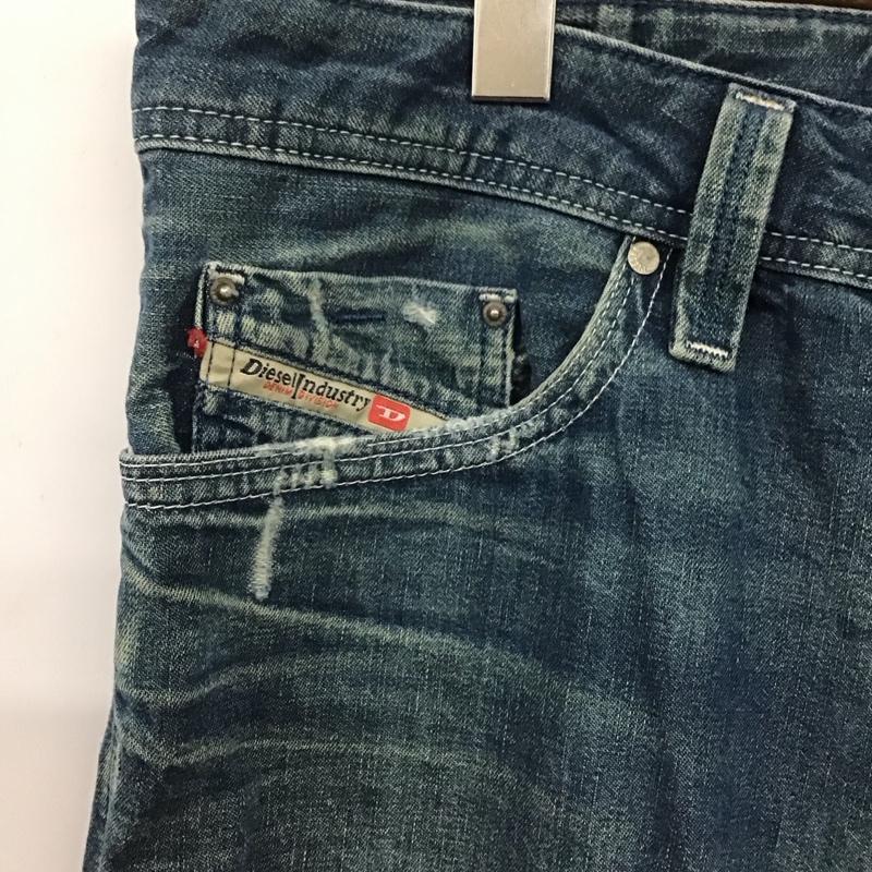 ディーゼル DIESEL パンツ デニム、ジーンズ デニムパンツ スリムパンツ カジュアルパンツ 33インチ ダメージ加工 インディゴ / インディゴ /  メンズ USED 古着 中古 10136633