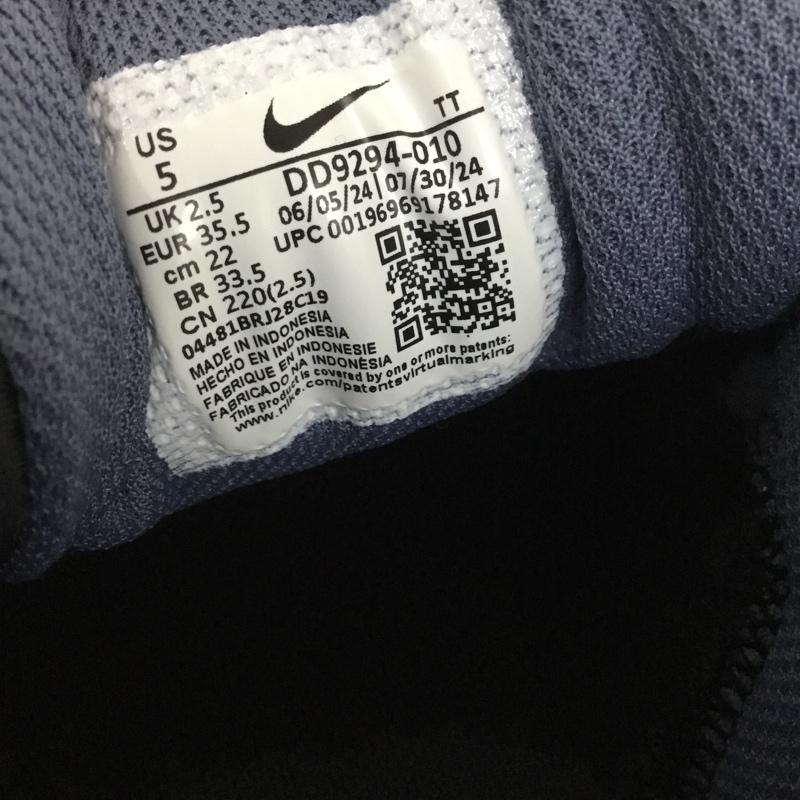 ナイキ NIKE スニーカー スニーカー DD9294-010 ダウンシフター 12 W DOWN SHITER 12 ランニングシューズ 22cm 22.0cm ロゴ、文字 黒 / ブラック / X 白 / ホワイト / X 紺 / ネイビー /  レディース USED 古着 中古 10134760