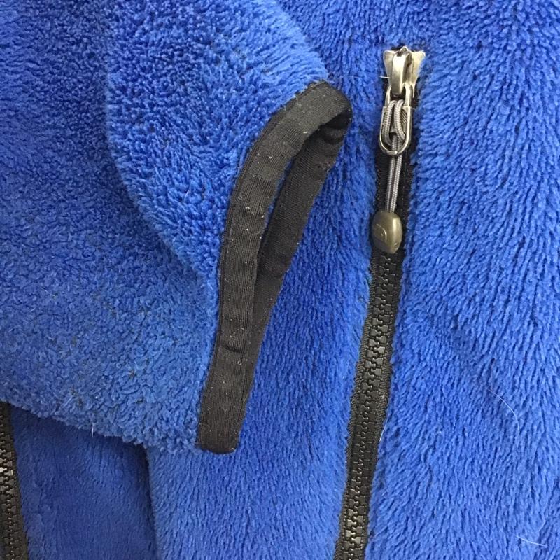 ザノースフェイス THE NORTH FACE ジャケット、上着 ジャンパー、ブルゾン on19515 フリースジャケット ジップアップフリースジャケット アウター M ロゴ、文字 青 / ブルー /  メンズ USED 古着 中古 10139860