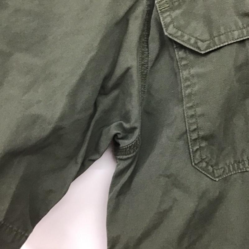 カーハート Carhartt シャツ、ブラウス 半袖 半袖シャツ 無地シャツ ポケットシャツ M ロゴ、文字 カーキ / カーキ /  メンズ USED 古着 中古 10146716
