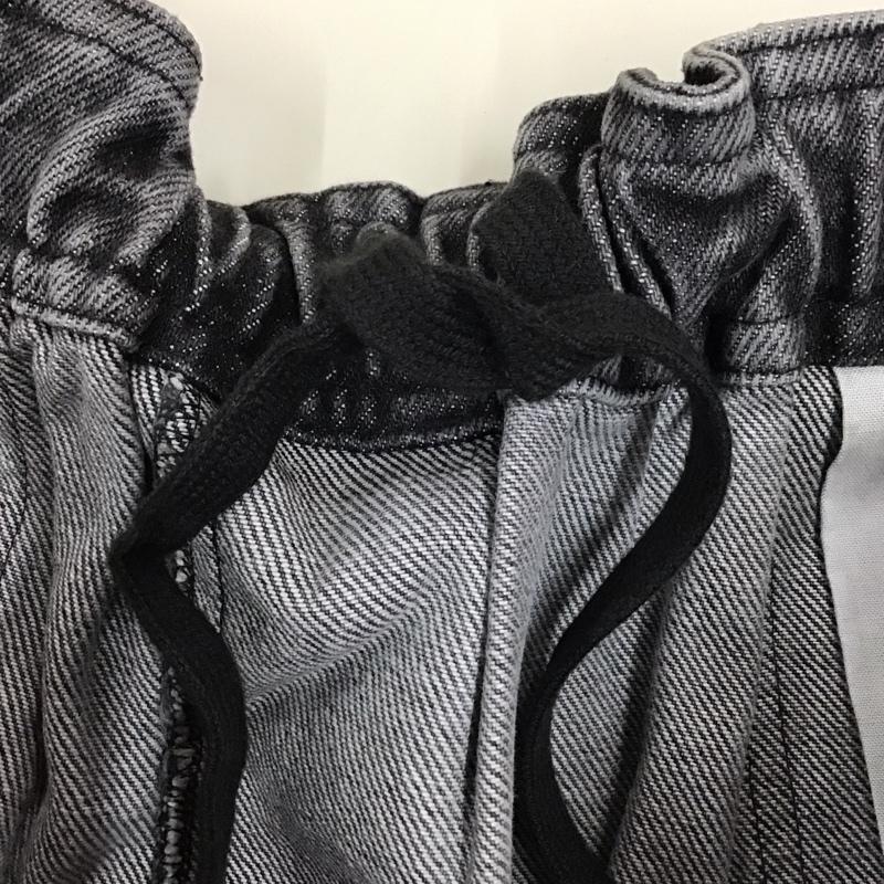 ストレイト STRAIIIGHT パンツ デニム、ジーンズ M 無地 黒 / ブラック /  メンズ USED 古着 中古 10118030