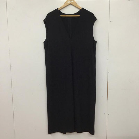 セオリーリュクス theory luxe ワンピース ロングスカート 03-4305030-050-038 BLOOMJERSEYDANCY ロングワンピース 38 無地 黒 / ブラック /  レディース USED 古着 中古 10134131