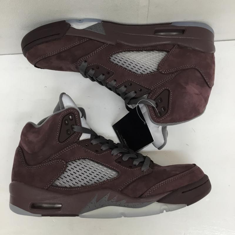 ナイキ NIKE スニーカー スニーカー DZ4131-600 Nike Air Jordan 5 Retro SE Burgundy ナイキ エアジョーダン5 レトロ SE バーガンディ 27.0cm ロゴ、文字 灰 / グレー / X えんじ / ワインレッド /  メンズ USED 古着 中古 10122746