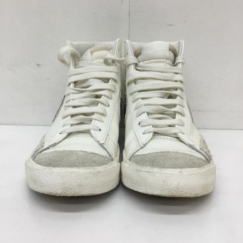 ナイキ NIKE スニーカー スニーカー DA8736-100 WMNS BLAZER MID 77 SE 23.0cm ロゴ、文字 白 / ホワイト /  レディース USED 古着 中古 10133953