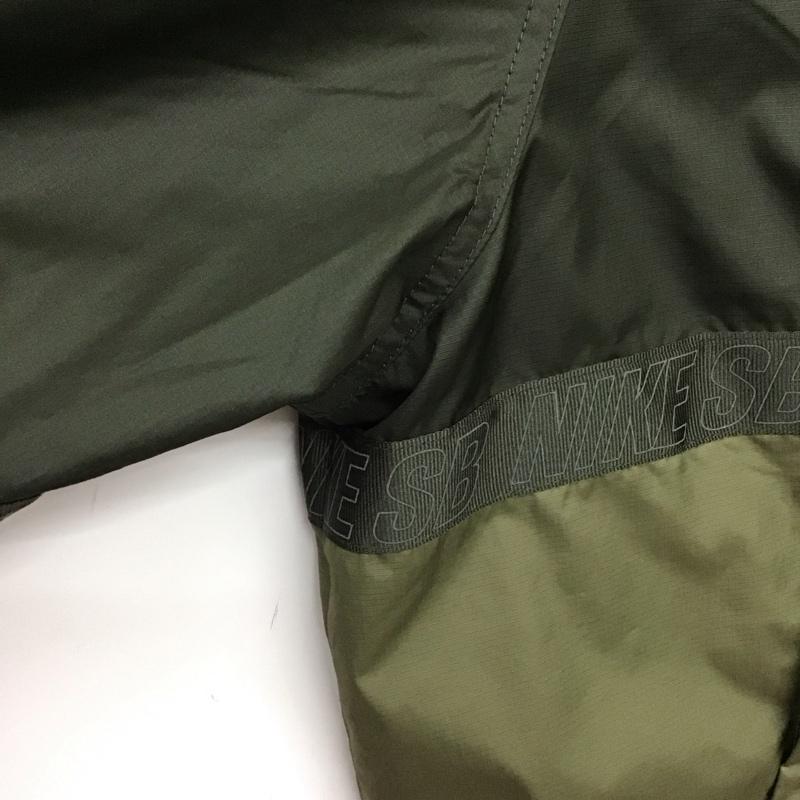ナイキ NIKE ジャケット、上着 ジャケット、ブレザー bv2578-355 ナイロンジャケット アウター スタンドカラー XXL ロゴ、文字 カーキ / カーキ /  メンズ USED 古着 中古 10139688