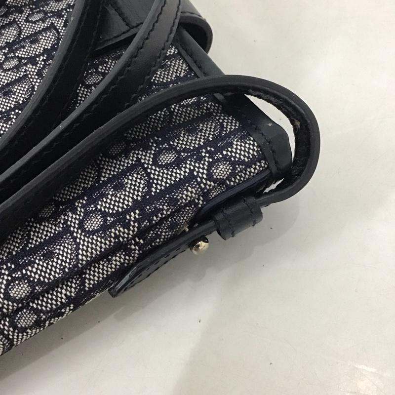クリスチャンディオール Christian Dior ショルダーバッグ ショルダーバッグ トロッター柄 ポシェット 総柄 紺 / ネイビー /  レディース USED 古着 中古 10135302