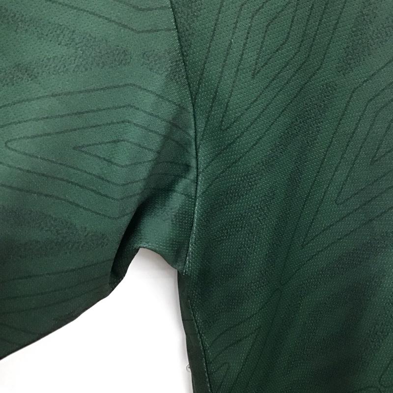 アンブロ UMBRO ポロシャツ 半袖 半袖ポロシャツ 半袖カットソー カラーシャツ Vネック XL ロゴ、文字 緑 / グリーン /  メンズ USED 古着 中古 10131623