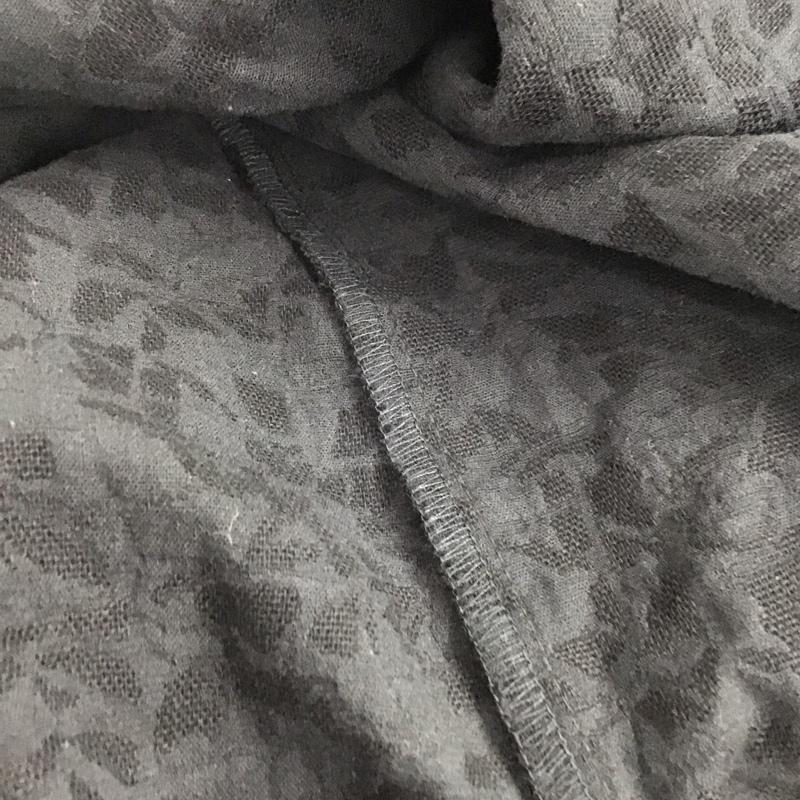 アメリカンホリック AMERICAN HOLIC チュニック 七分袖 HA42L0G0300 ジャガード袖ボリュームチュニック M 総柄 黒 / ブラック /  レディース USED 古着 中古 10146143