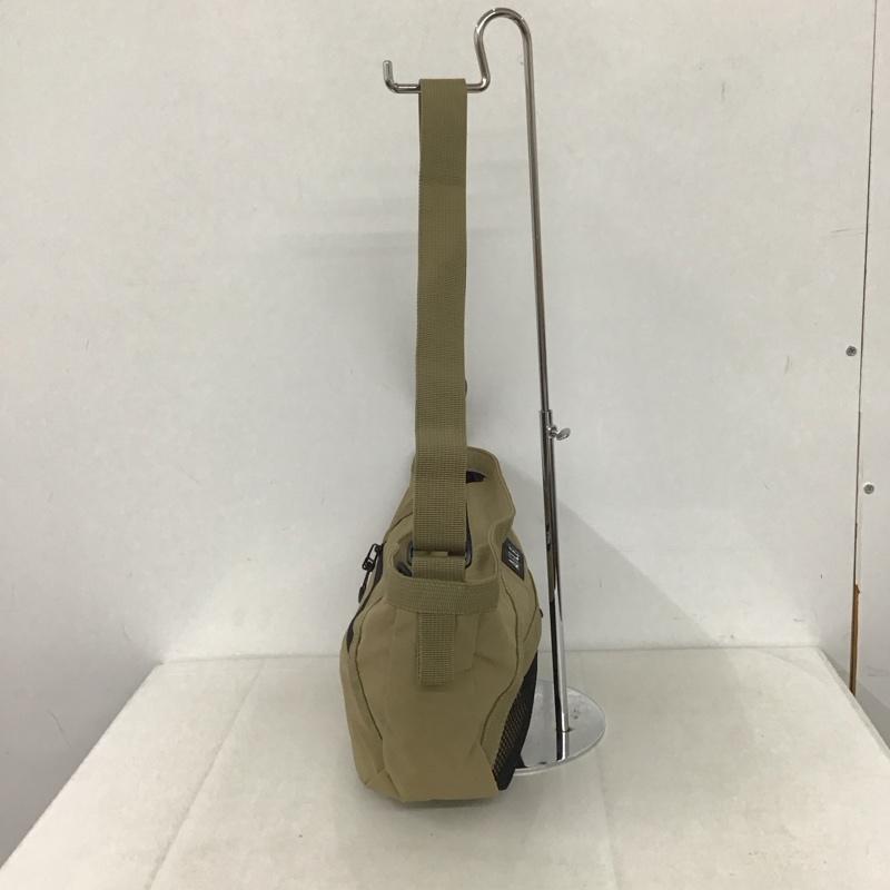 エーグル AIGLE ショルダーバッグ ショルダーバッグ ZNHAU25-AC パッカブルショルダーバッグ ロゴ、文字 ベージュ / ベージュ /  メンズ USED 古着 中古 10141065