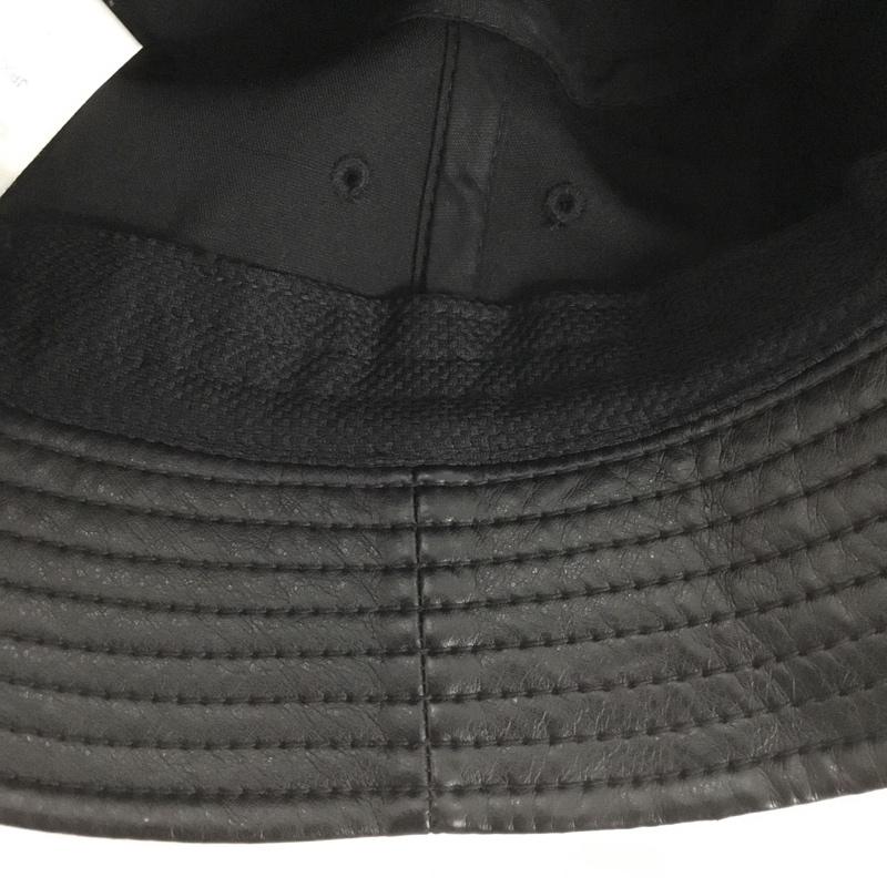 アディダス adidas 帽子 ハット フェイクレザー バケットハット ロゴ、文字 黒 / ブラック /  メンズ USED 古着 中古 10140610