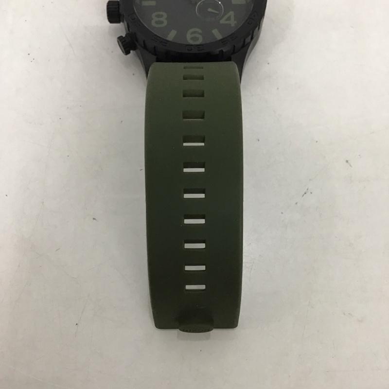 ニクソン NIXON 腕時計 アナログ（クォーツ式） THE51-30 ロゴ、文字 カーキ / カーキ / X 黒 / ブラック /  メンズ USED 古着 中古 10134325