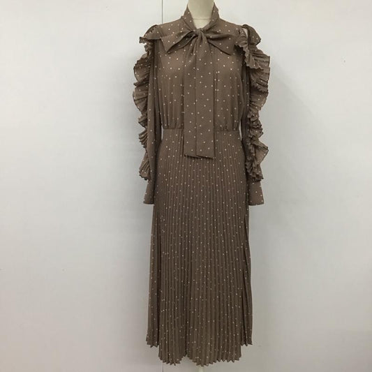 スナイデル SNIDEL ワンピース ロングスカート SWFO214064 シフォンボウタイドットワンピース 0 ドット ベージュ / ベージュ / X 白 / ホワイト /  レディース USED 古着 中古 10120053