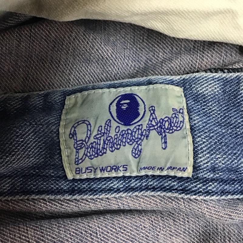 アベイシングエイプ A BATHING APE パンツ デニム、ジーンズ デニムパンツ スリムパンツ カジュアルパンツ ジーンズ S 無地 インディゴ / インディゴ /  メンズ USED 古着 中古 10111700