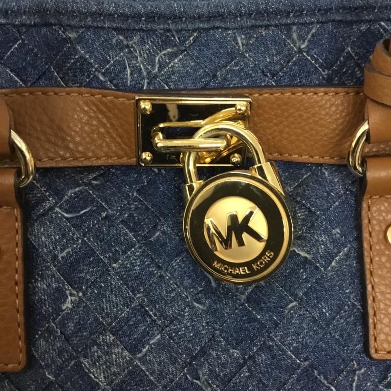 マイケルコース MICHAEL KORS トートバッグ トートバッグ デニム ショルダー 無地 インディゴ / インディゴ / X 金 / ゴールド /  レディース USED 古着 中古 10128844