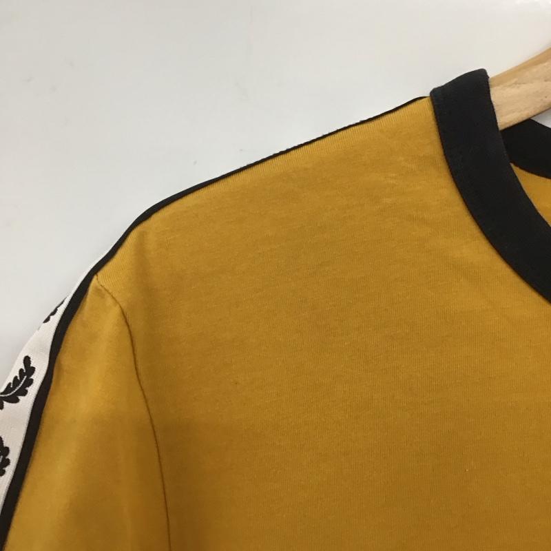 フレッドペリー FRED PERRY Tシャツ 半袖 M ロゴ、文字 マスタード / マスタード /  メンズ USED 古着 中古 10134512