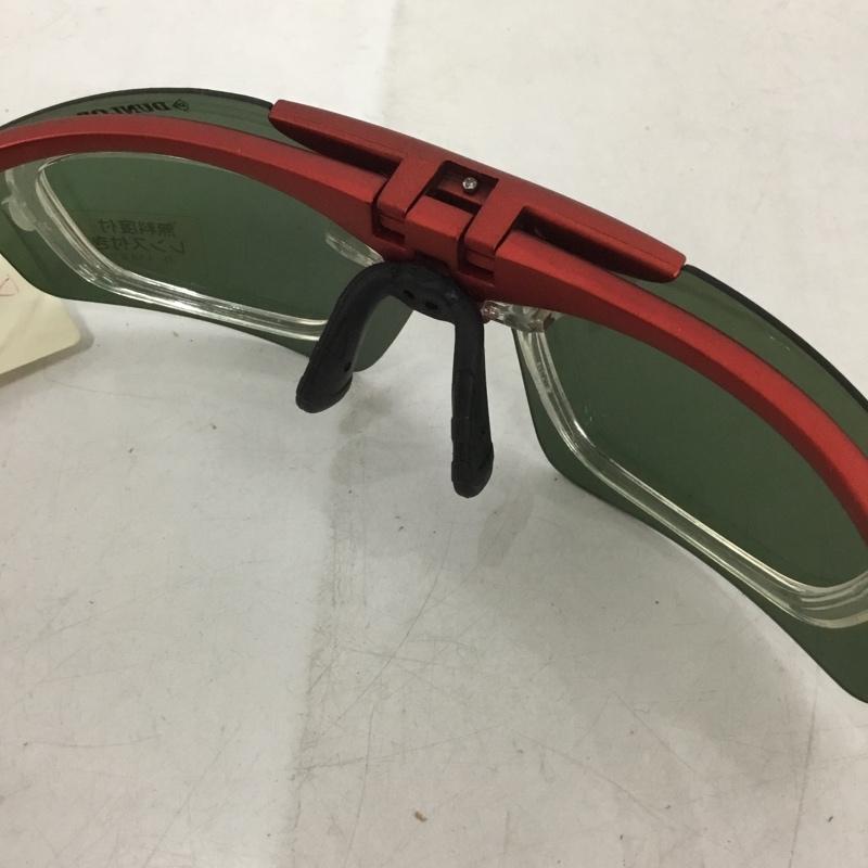 ダンロップ DUNLOP めがね・サングラス サングラス DU-010 スポーツサングラス ミラーレンズ ロゴ、文字 赤 / レッド /  メンズ USED 古着 中古 10140443