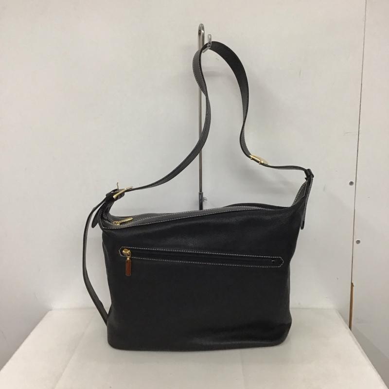 バーバリーズ BURBERRYS ショルダーバッグ ショルダーバッグ ロゴ、文字 黒 / ブラック /  レディース USED 古着 中古 10141049