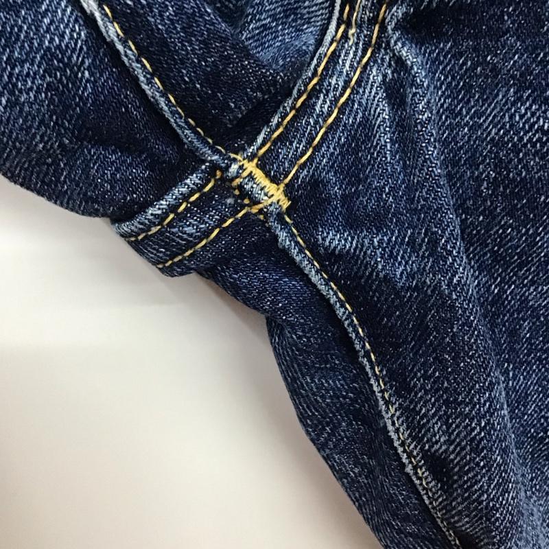 スカルジーンズ SKULLJEANS パンツ デニム、ジーンズ デニムパンツ ストレートパンツ スリムパンツ カジュアルパンツ 無地 インディゴ / インディゴ /  メンズ USED 古着 中古 10109944