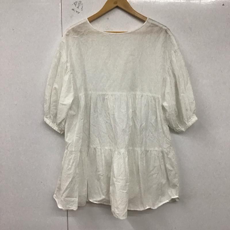 ローリーズファーム LOWRYS FARM シャツ、ブラウス 半袖 半袖シャツ 無地シャツ 前開きシャツ ノーカラーシャツ FREE 無地 白 / ホワイト /  レディース USED 古着 中古 10128743