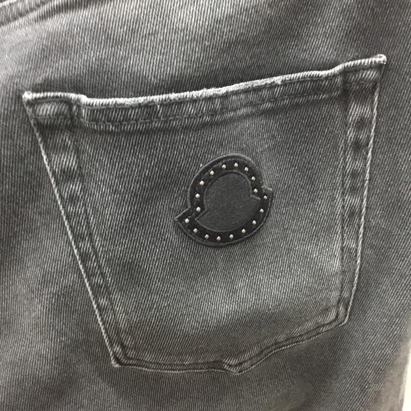 モンクレール MONCLER パンツ デニム、ジーンズ H20912A00017 596CP ストレッチ 46 46 ワンポイント 黒 / ブラック /  メンズ USED 古着 中古 10111387