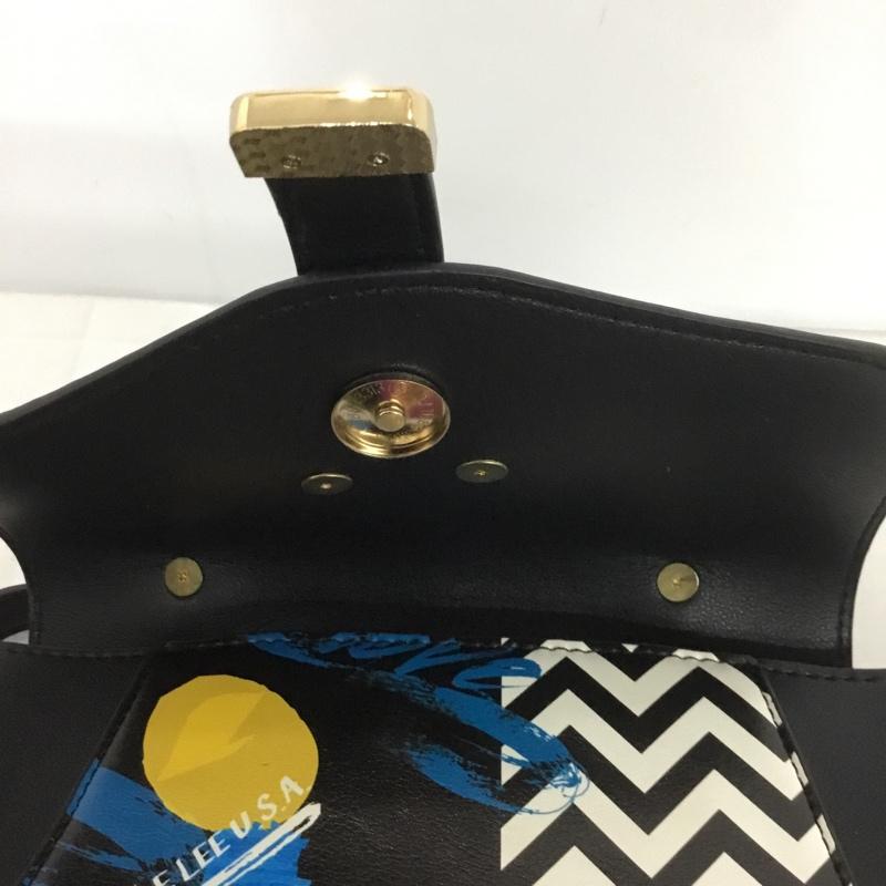 ニコルリー Nicole Lee リュックサック、デイパック リュックサック、デイバッグ マルチウェイ ショルダーバッグ  黒 / ブラック /  レディース USED 古着 中古 10142840