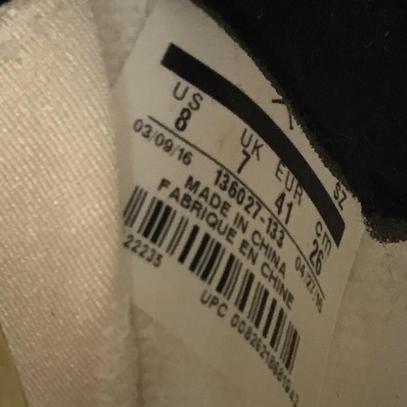 ナイキ NIKE スニーカー スニーカー 136027-133 Air Jordan 5 Retro Olympic 26.0cm ロゴ、文字 白 / ホワイト / X 金 / ゴールド /  メンズ USED 古着 中古 10140756