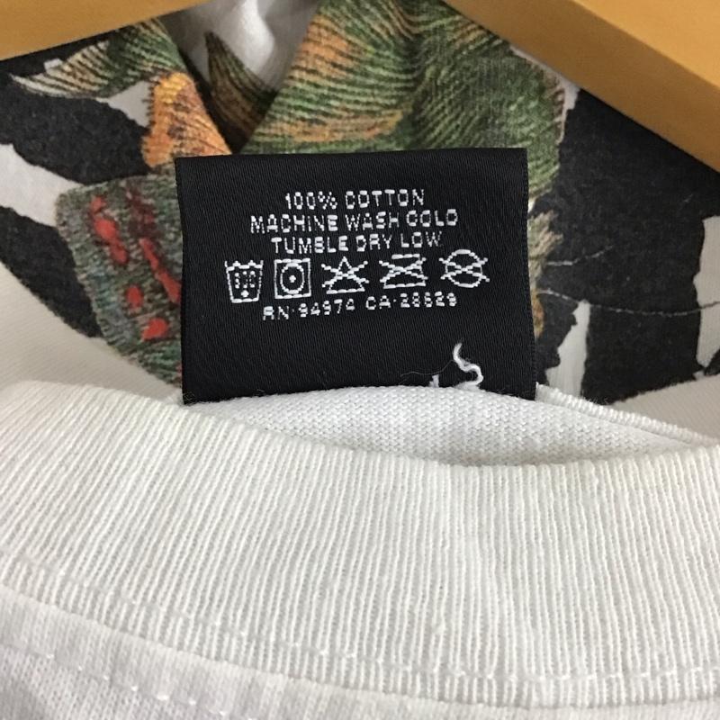 ステューシー STUSSY Tシャツ 半袖 半袖カットソー プリントTシャツ クルーネックカットソー M プリント 白 / ホワイト /  メンズ USED 古着 中古 10130733