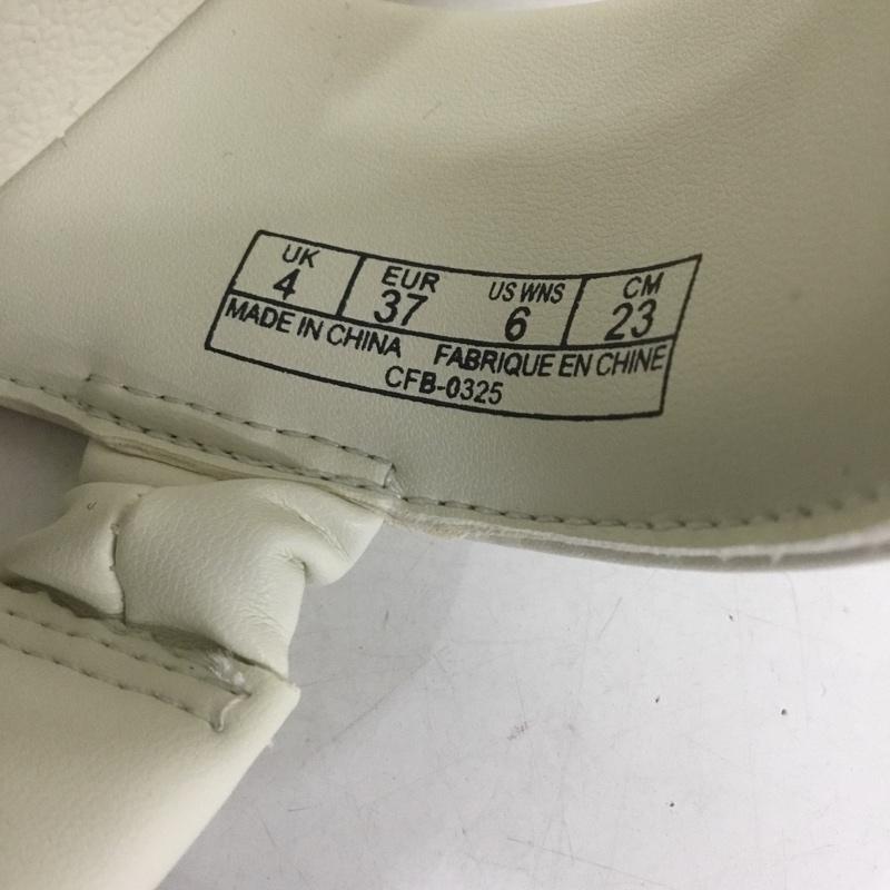 プーマ PUMA サンダル サンダル CFB-0325 MAYU PUFFY 23cm 厚底 タグ付き 23.0cm ロゴ、文字 アイボリー / アイボリー /  レディース USED 古着 中古 10151183