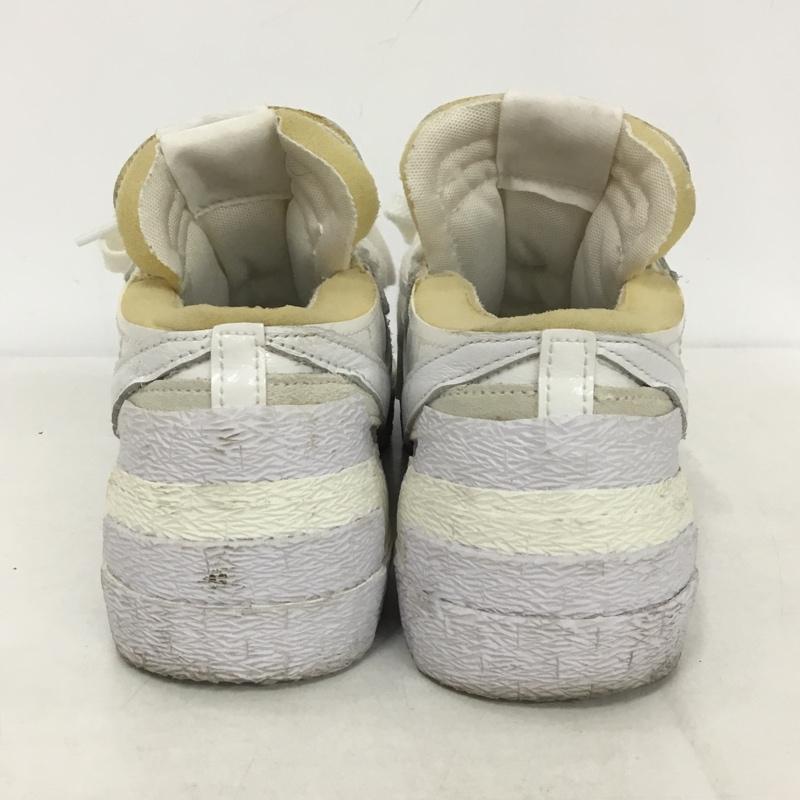 ナイキ NIKE スニーカー スニーカー DM6443-100 BLAZER LOW SACAI 24cm 24.0cm ロゴ、文字 白 / ホワイト /  レディース USED 古着 中古 10140024