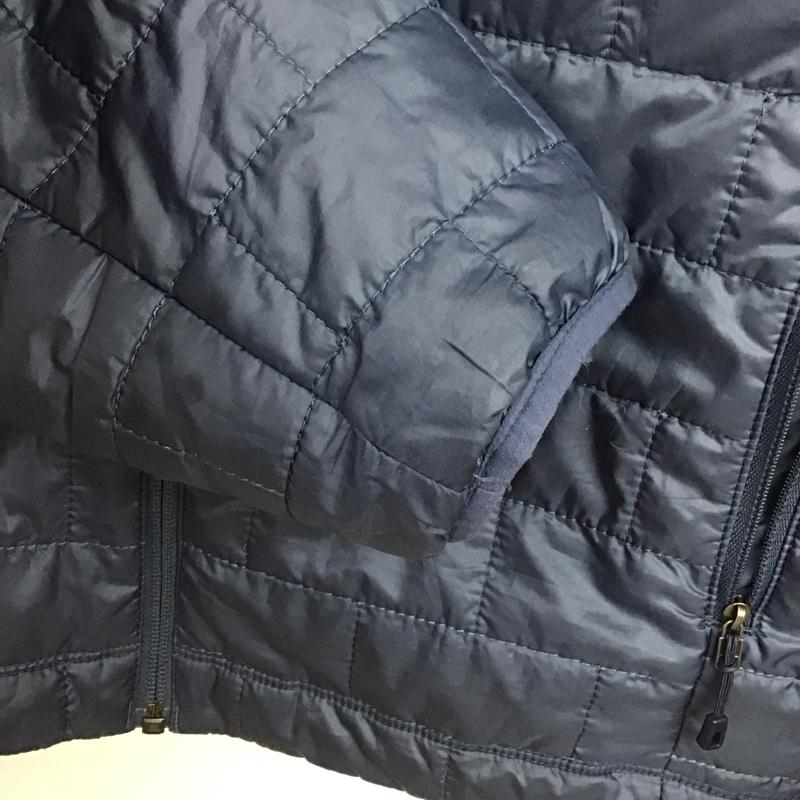 パタゴニア patagonia ジャケット、上着 ジャケット、ブレザー ジップアップジャケット キルティングジャケット アウター M ロゴ、文字 紺 / ネイビー /  メンズ USED 古着 中古 10147375