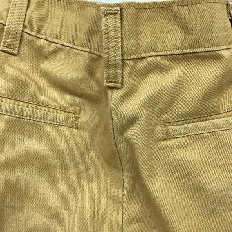 ディッキーズ Dickies パンツ ショートパンツ ショートパンツ ハーフパンツ カジュアルパンツ 30インチ ロゴ、文字 黄 / イエロー /  メンズ USED 古着 中古 10119704