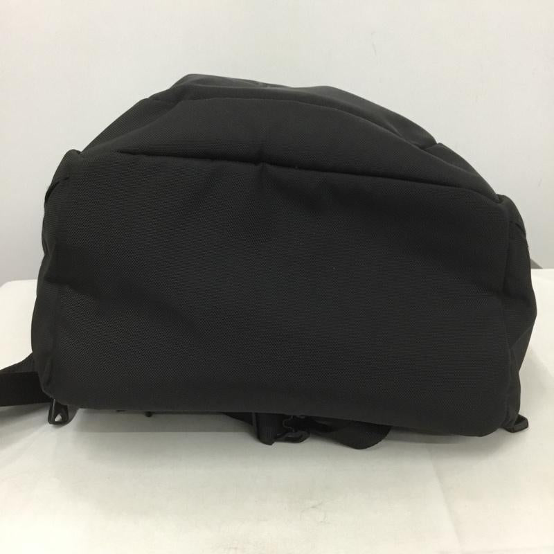 カリマー Karrimor リュックサック、デイパック リュックサック、デイバッグ tribute 25 ロゴ、文字 黒 / ブラック /  メンズ USED 古着 中古 10140784