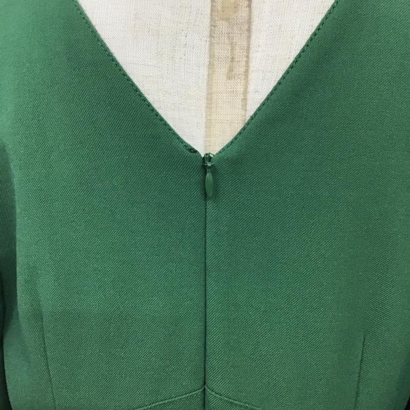 マウジー MOUSSY ワンピース ロングスカート 010EA730-7470 TUCKED FLARE DRESS Vネック 長袖 タグ付き 1 無地 緑 / グリーン /  レディース USED 古着 中古 10117390