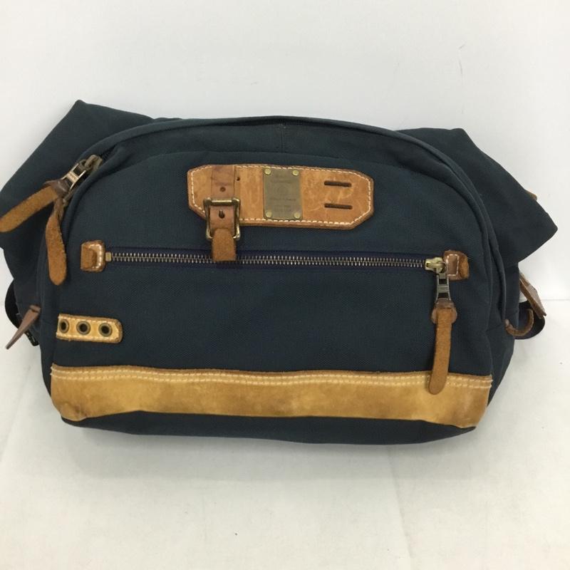 マスターピース MASTERPIECE ウエストバッグ ウエストバッグ 12163 ボディバッグ プリント 紺 / ネイビー /  メンズ USED 古着 中古 10141882