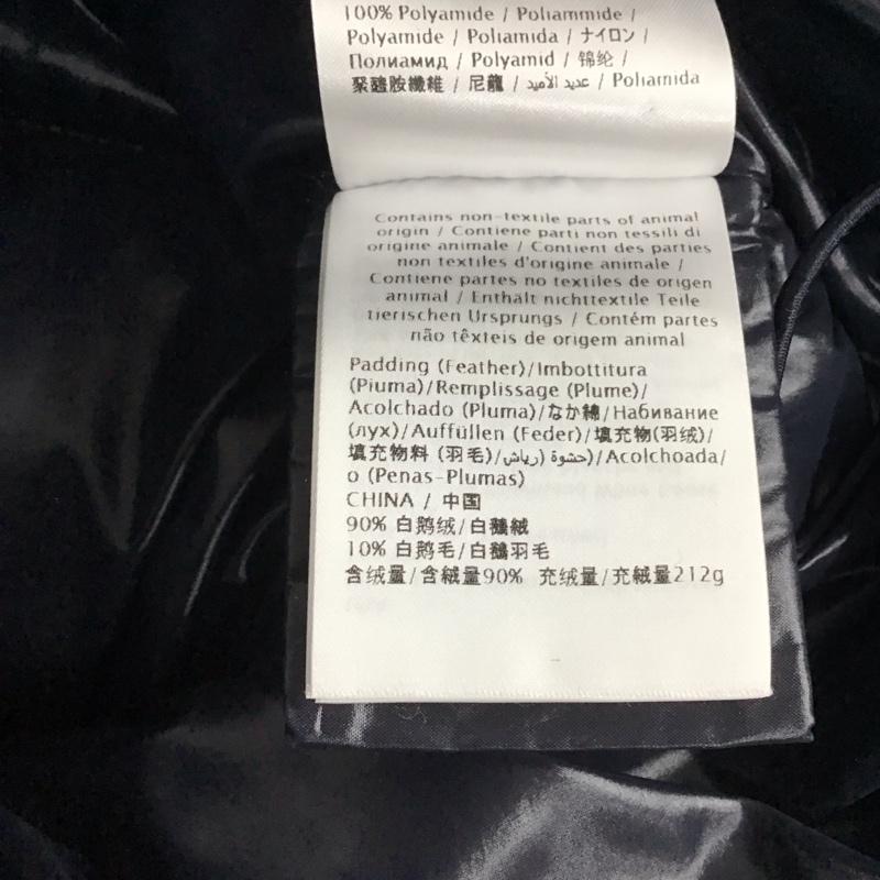 モンクレール MONCLER ジャケット、上着 ダウンジャケット VALENTINO SB3CN01A4AB 40 ロゴ、文字 紺 / ネイビー / X 赤 / レッド /  レディース USED 古着 中古 10142225